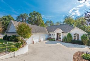 409 Shawnee Place