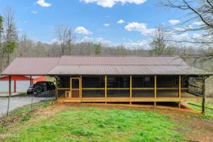 420 Welch Rd