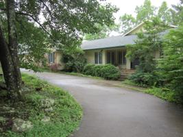 1608 E Cherokee Rd