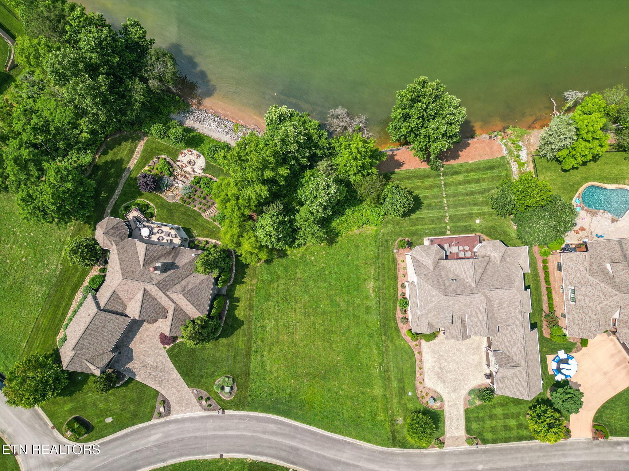 Image 4: 4-web-or-mls-005--FULL