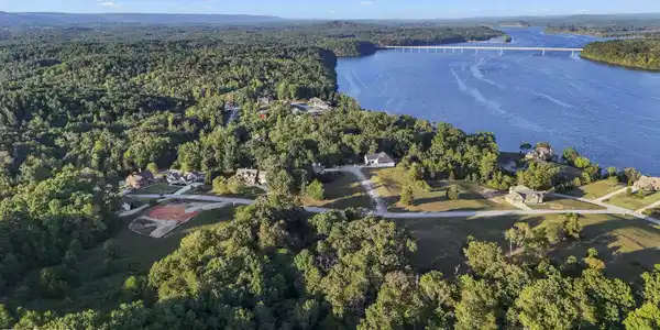 Image 4: dji_20240916185206_0039_d