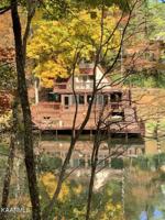 5613 Lakeshore Drive Drive