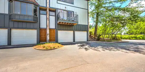 1840 Cherokee Bluff Drive