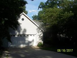 17 Brambleton Court
