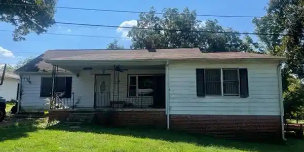 112 shawnee Rd Lane