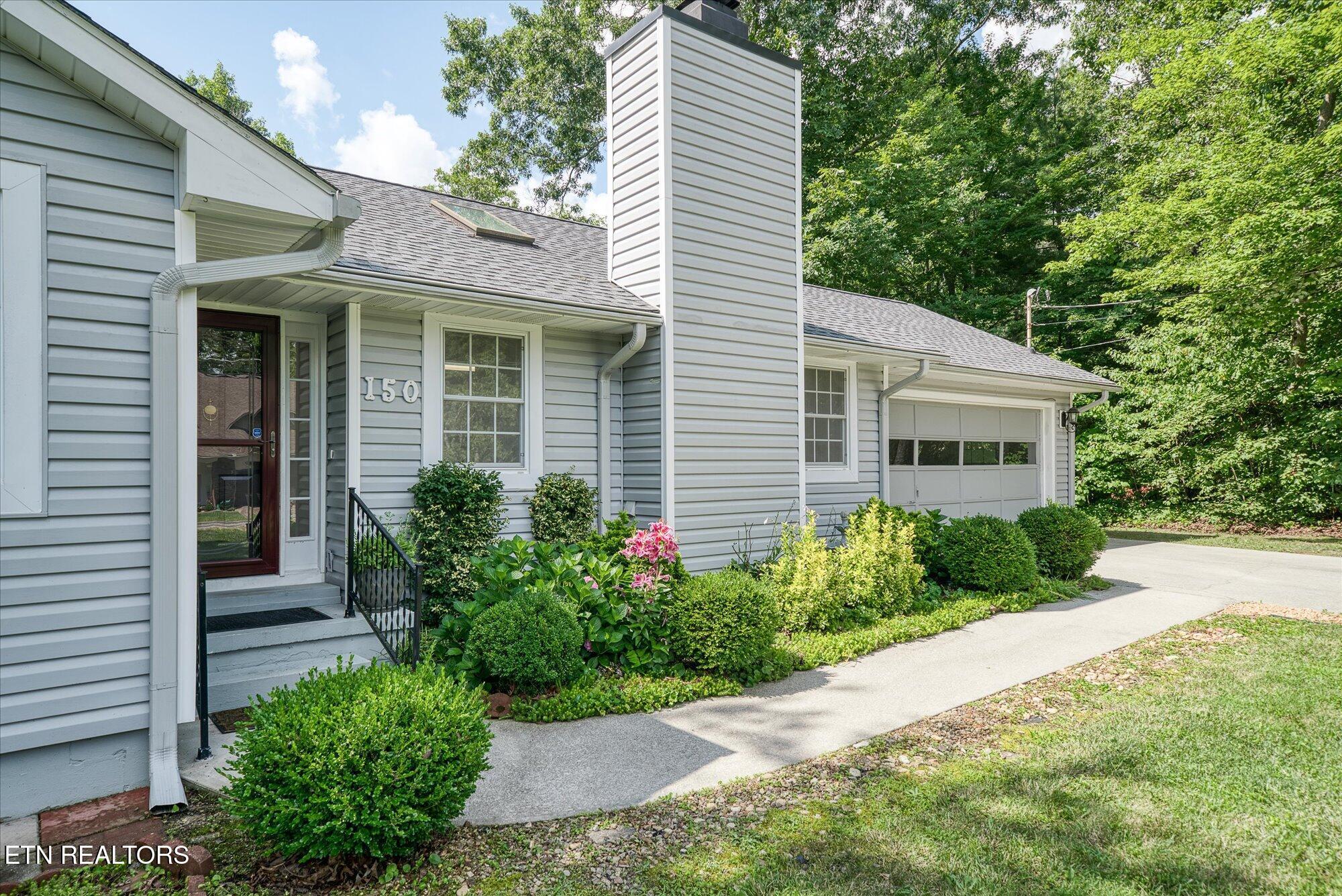 Image 4: 04-150 Pomeroy Dr FFG_019_TNPC