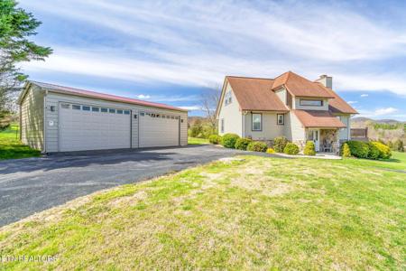 388 Hunters Branch Lane