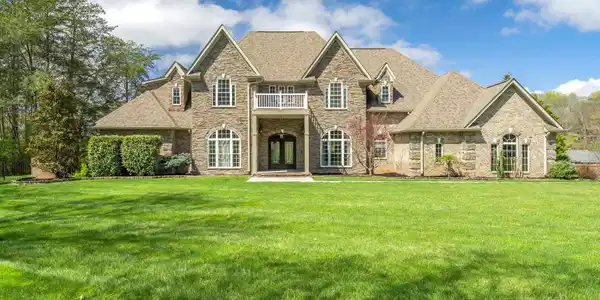 3865 Marina View Lane