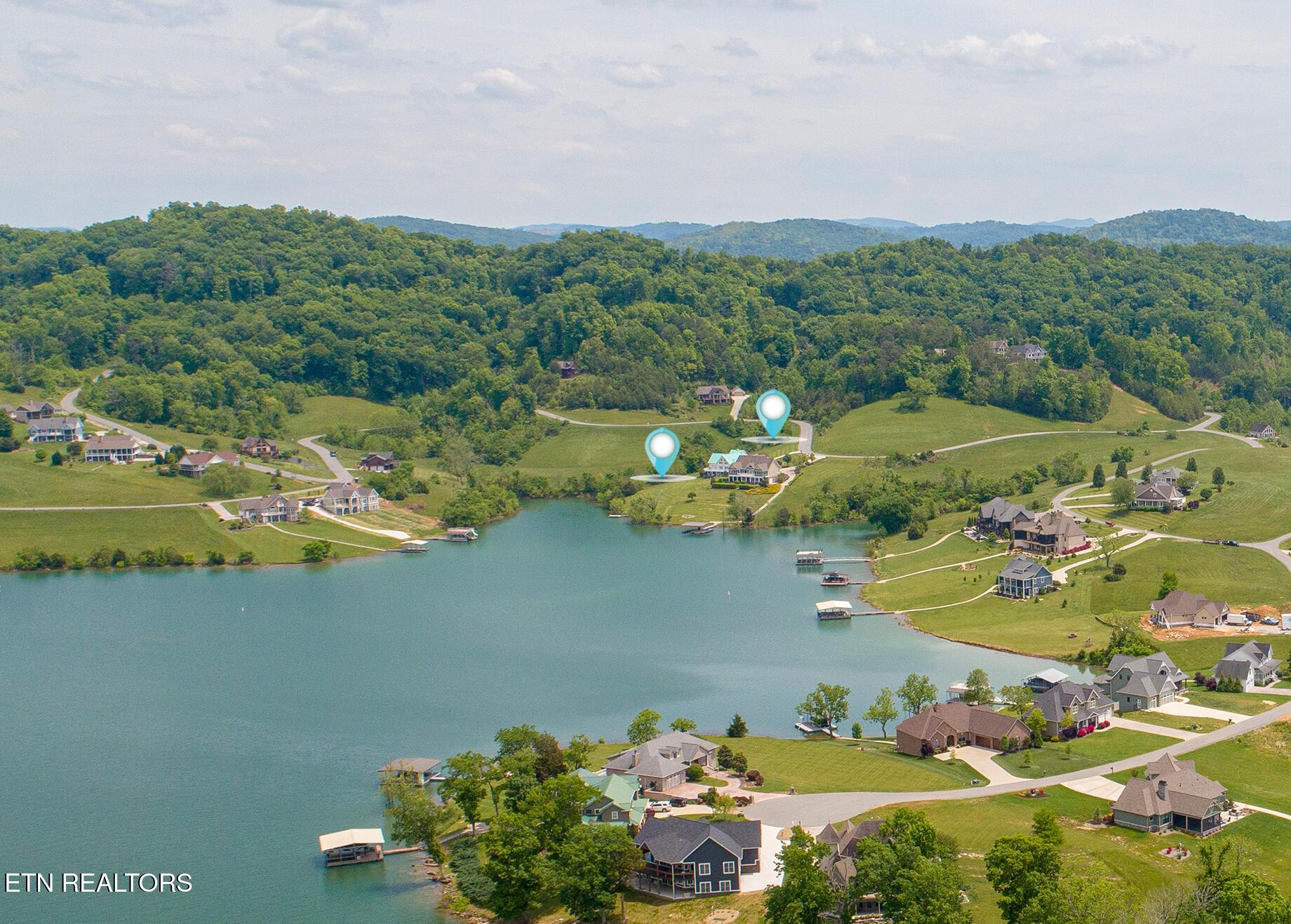 Image 2: 694G Russell Br, Sunset Bay, Norris Lake