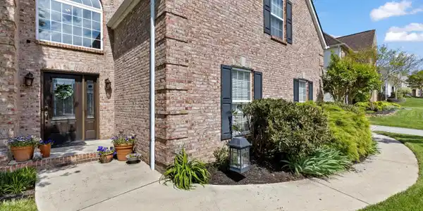 Image 2: 12705 Coral Reef Cir