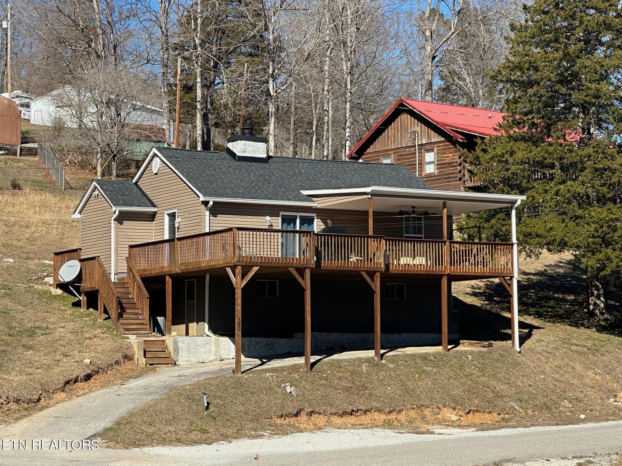 382 Flat Hollow Marina Rd, Speedwell, TN lhrmls02005601