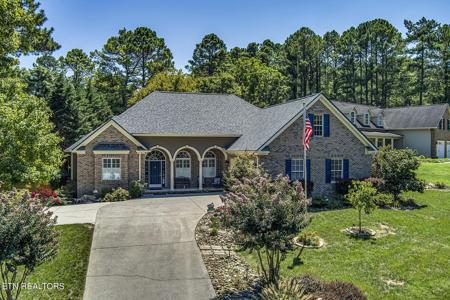 102 Coyatee Circle