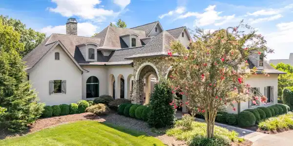 2403 Woodland Reserve Lane