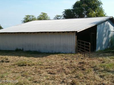 199 Chestnut Ridge Rd