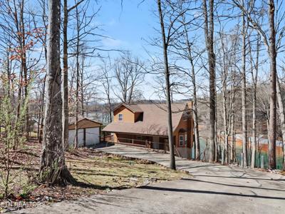 1447 Cove Pointe Rd