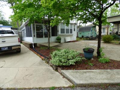 79 Seminole Rd