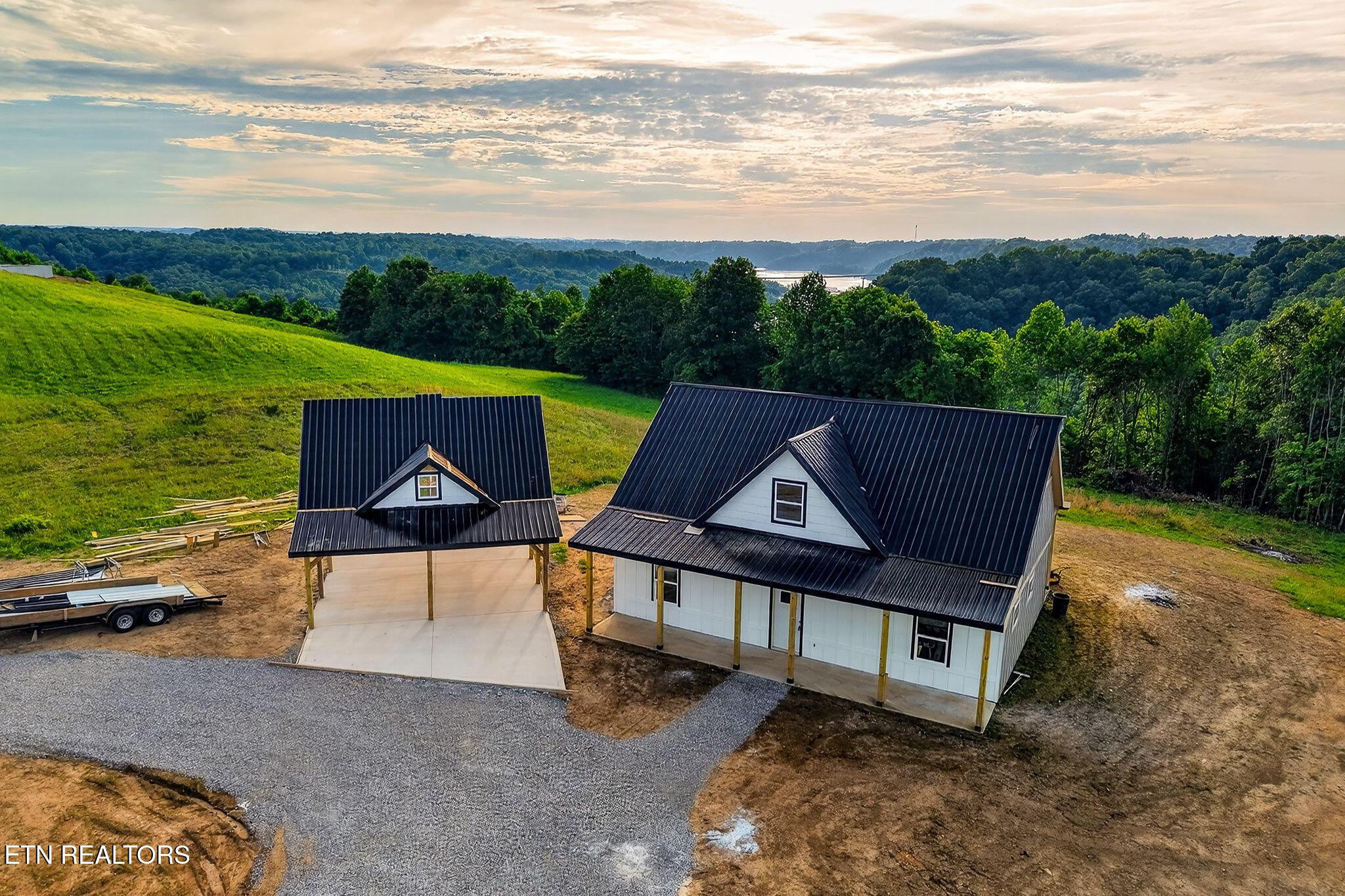 Image 3: DJI_20260605181213_0132_D