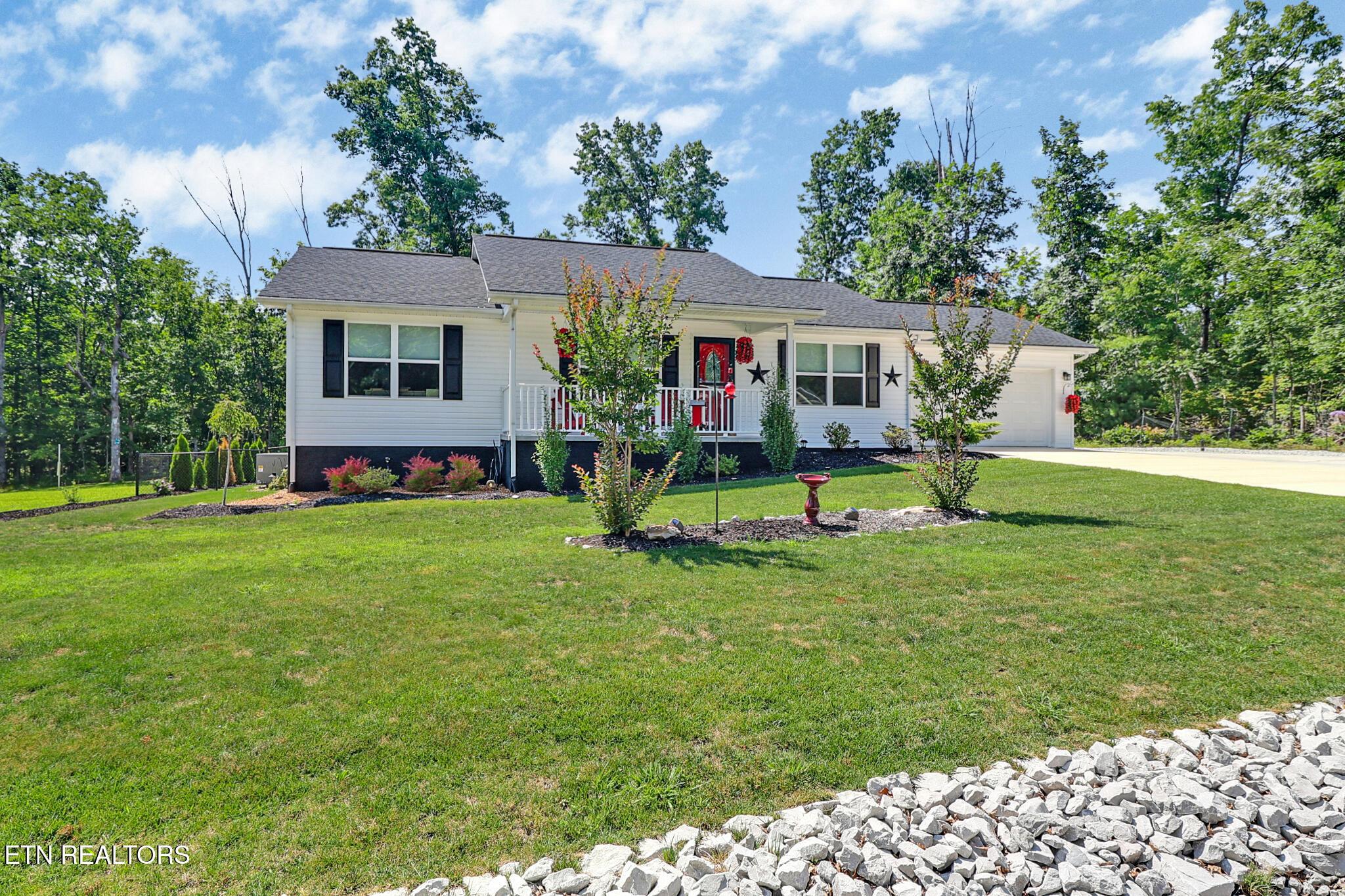 Image 3: Front of House