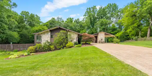 5312 Riverbriar Rd