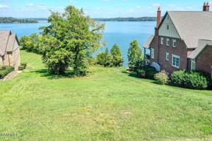 460 Cypress Pointe Drive