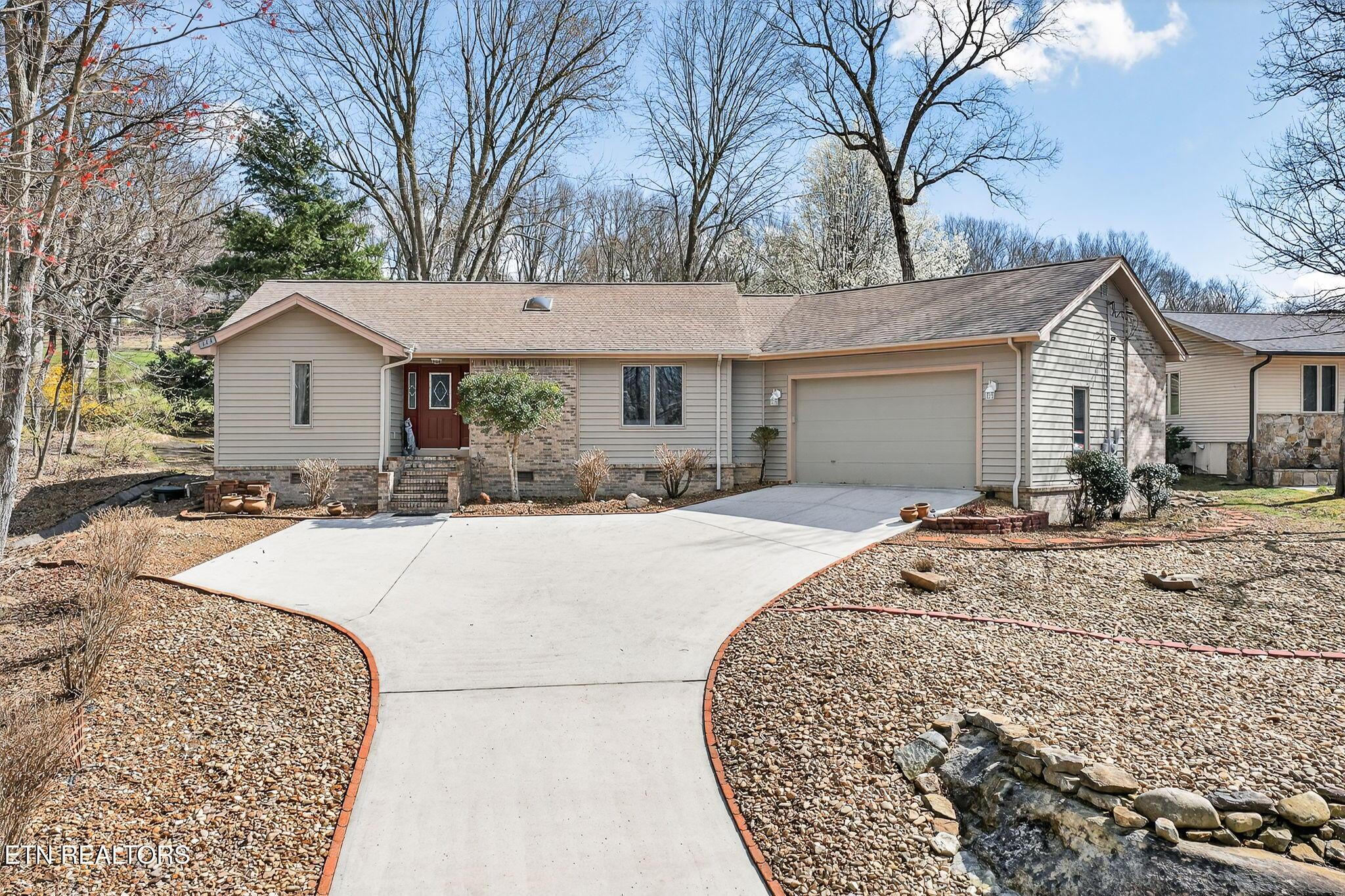 Image 2: 14-web-or-mls-113 Prescott Ln_063_TNPC