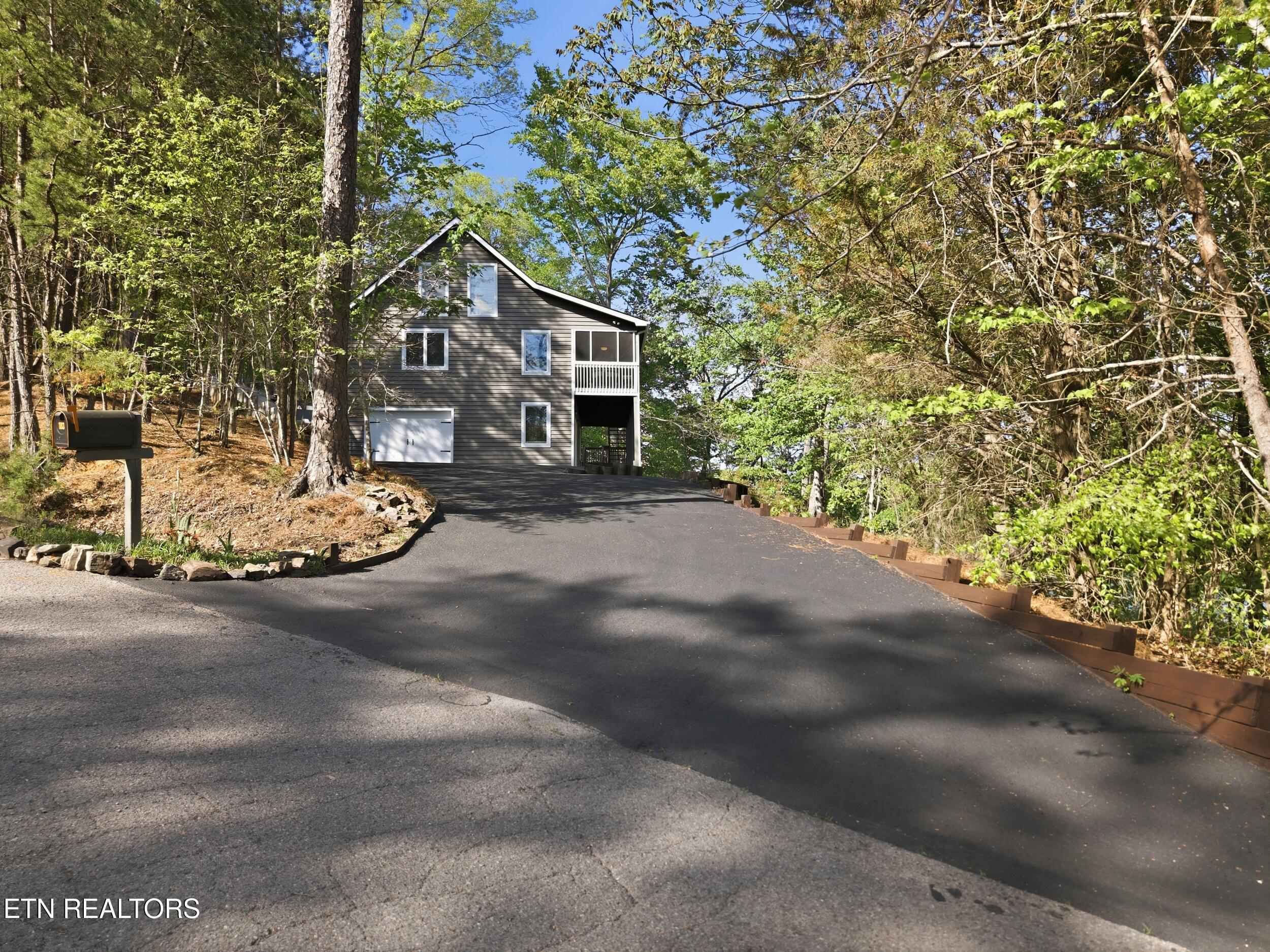Image 3: 3_183_ridgeview_cir_0003