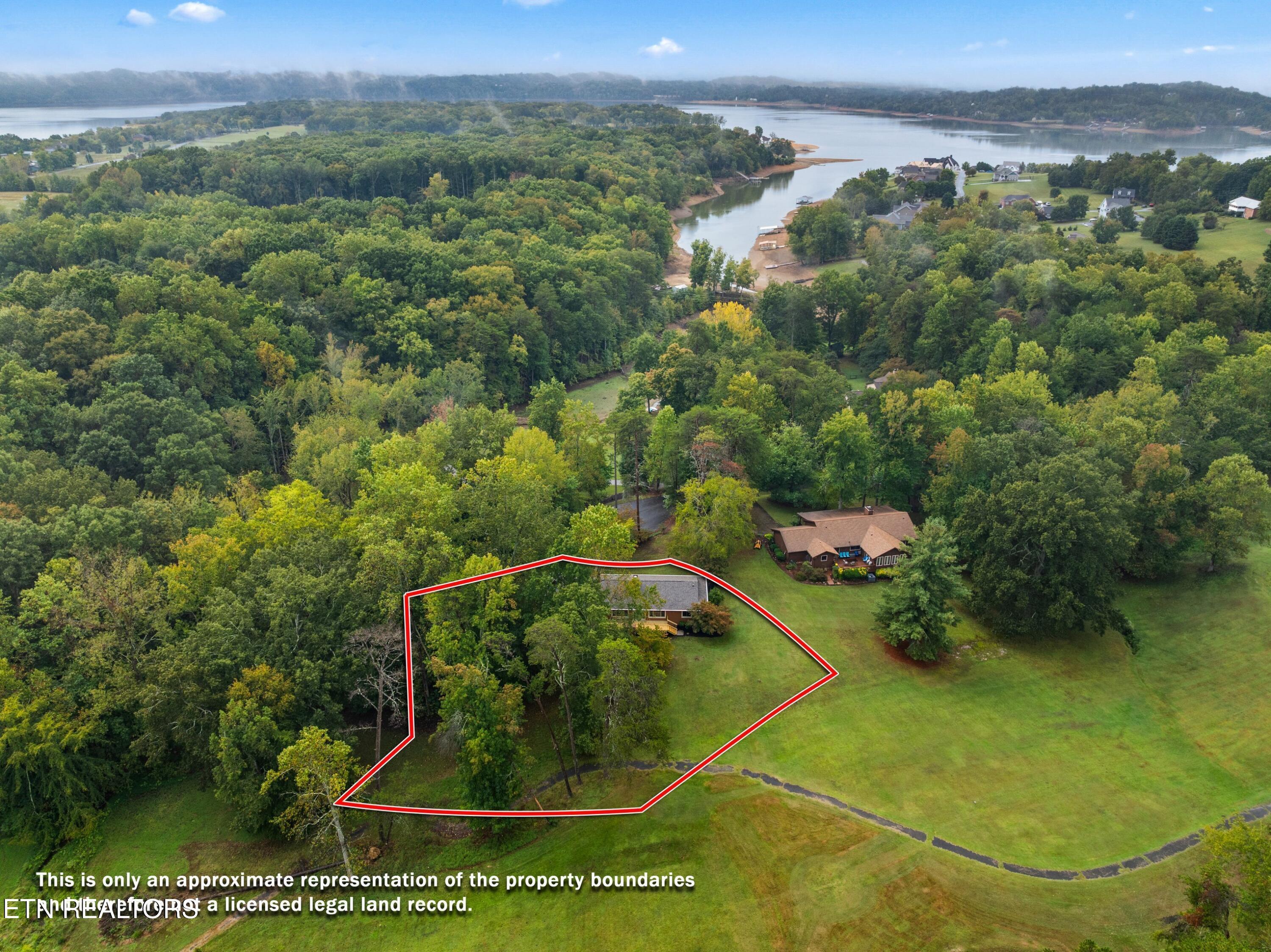 Image 3: 005-3320HazelwoodCourt-Baneberry