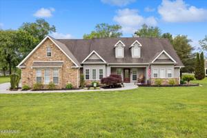 2940 Deep River Drive