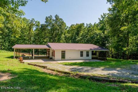 166 George Thomas Rd