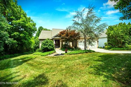 302 Awohili Lane