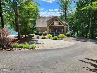 1220 Lakeside Drive