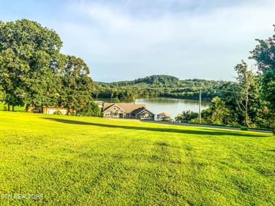 7960 Morganton Rd