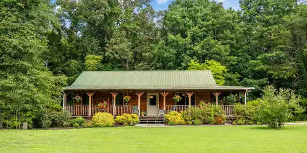 312 Parkbrook Court
