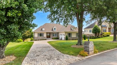 211 Osprey Circle