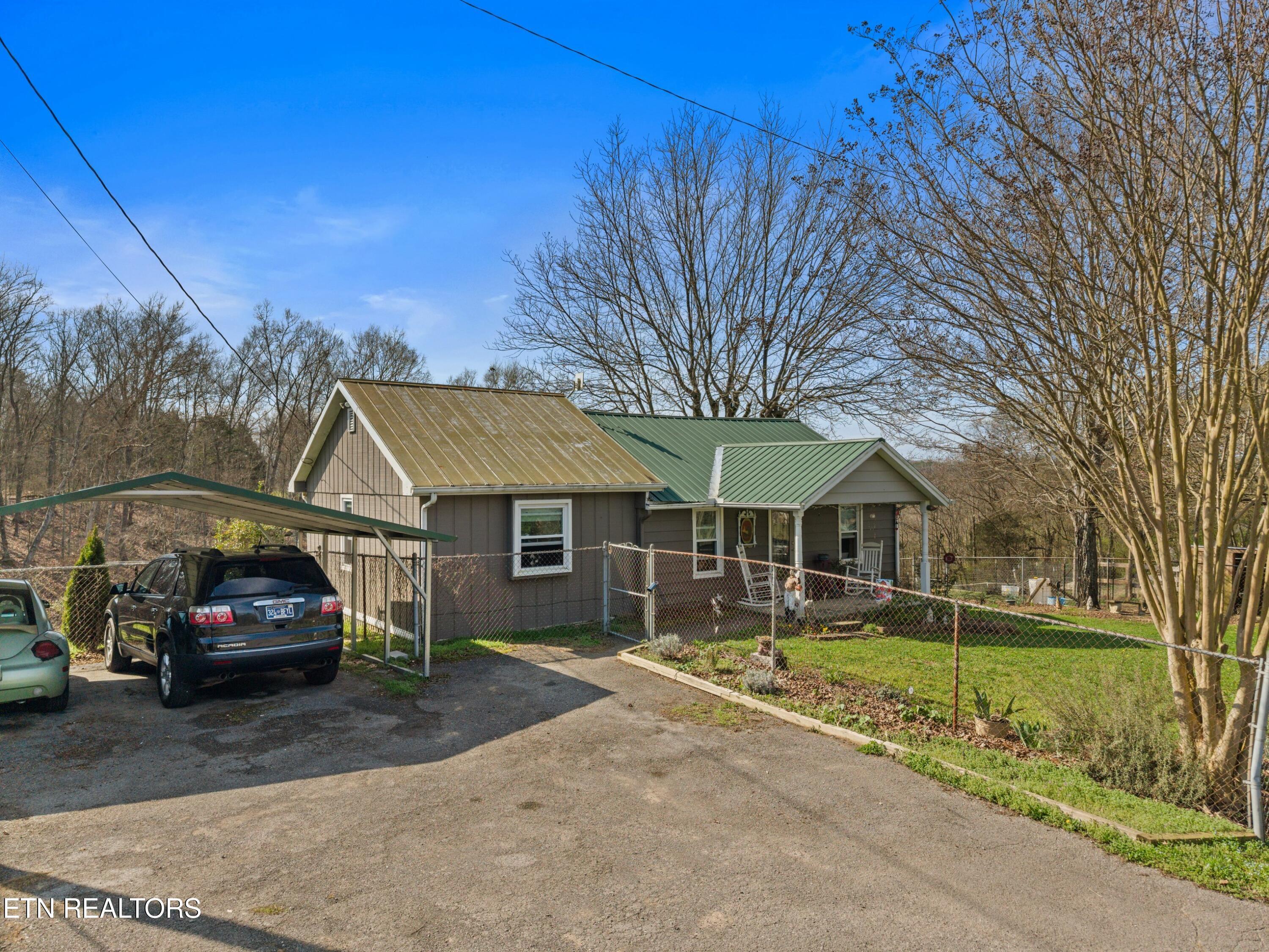 Image 2: 027-3621LeadvaleRoad-WhitePine-TN-37890-