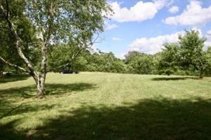 125 Lakeview Drive