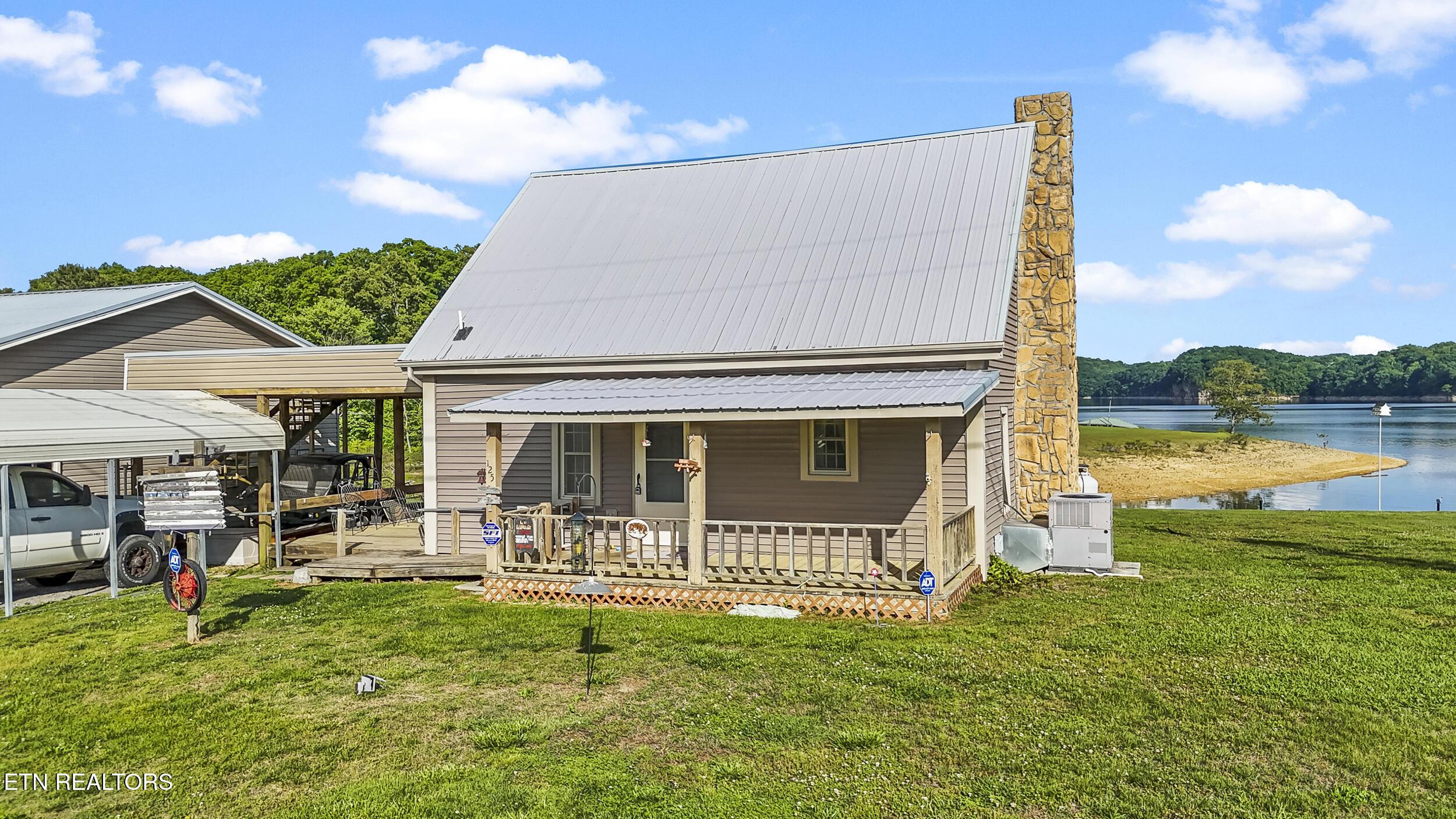 Image 2: 2_dji_20260511175625_0523_d