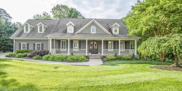 222 Lake Crest Drive