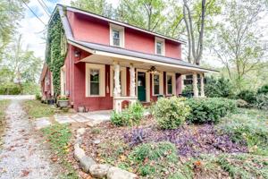 7998 Greenbriar Rd