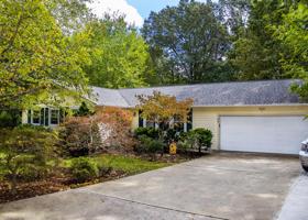 28 Black Oak Circle
