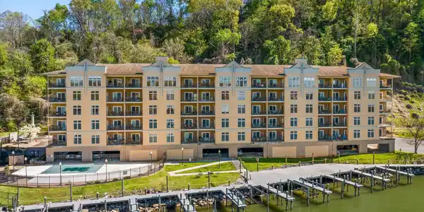 3001 River Towne Way