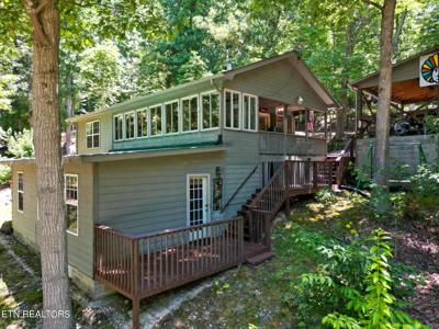 452 Davis Drive