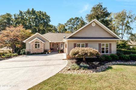 208 Kanoonoo Circle