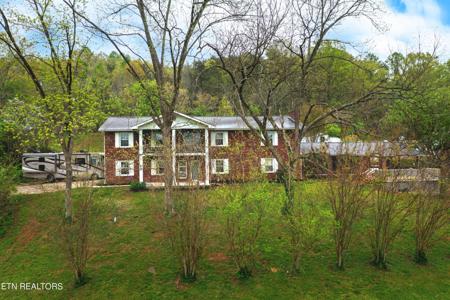 316 Glenmore Lane