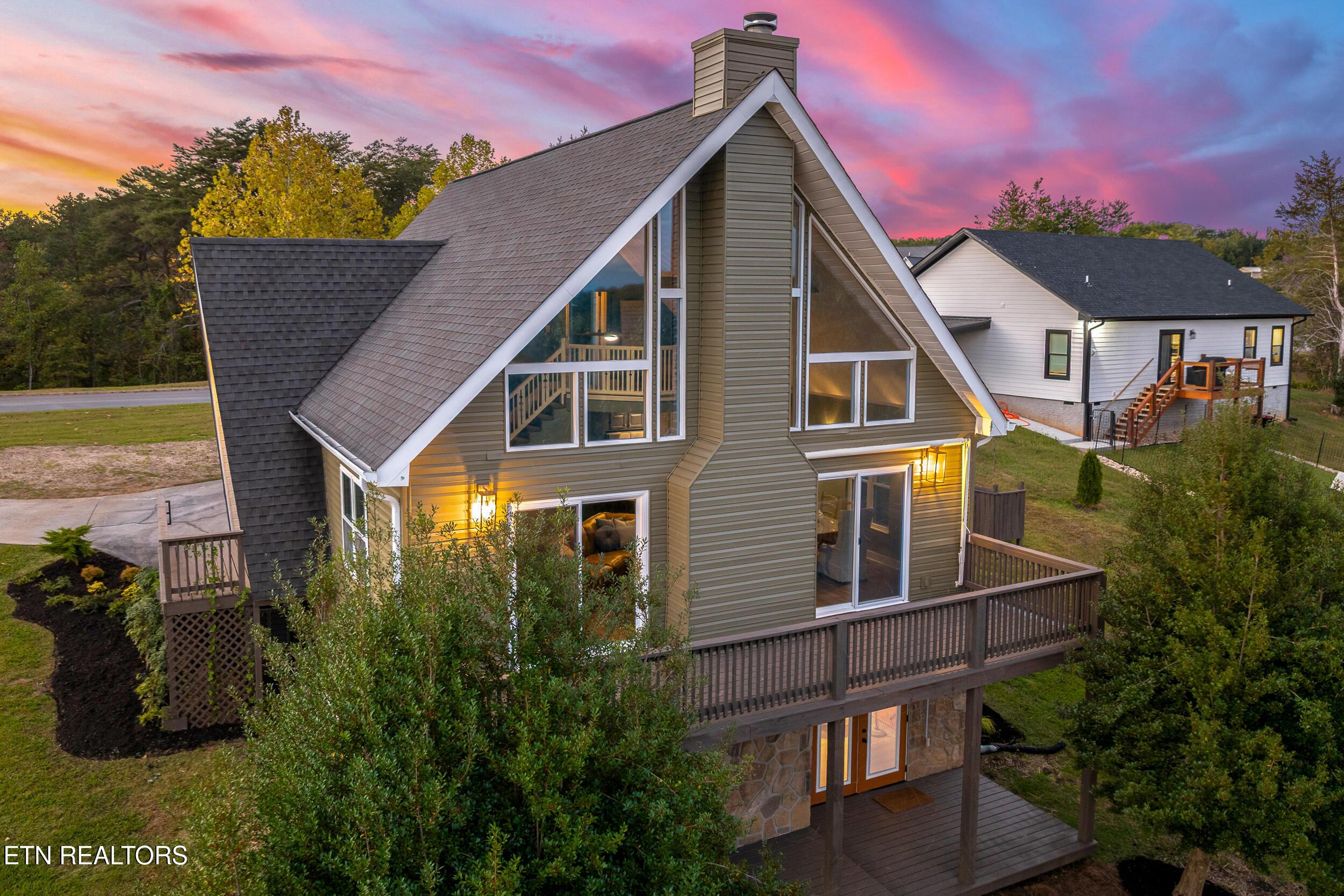 Image 4: 836 river cliff drive-4