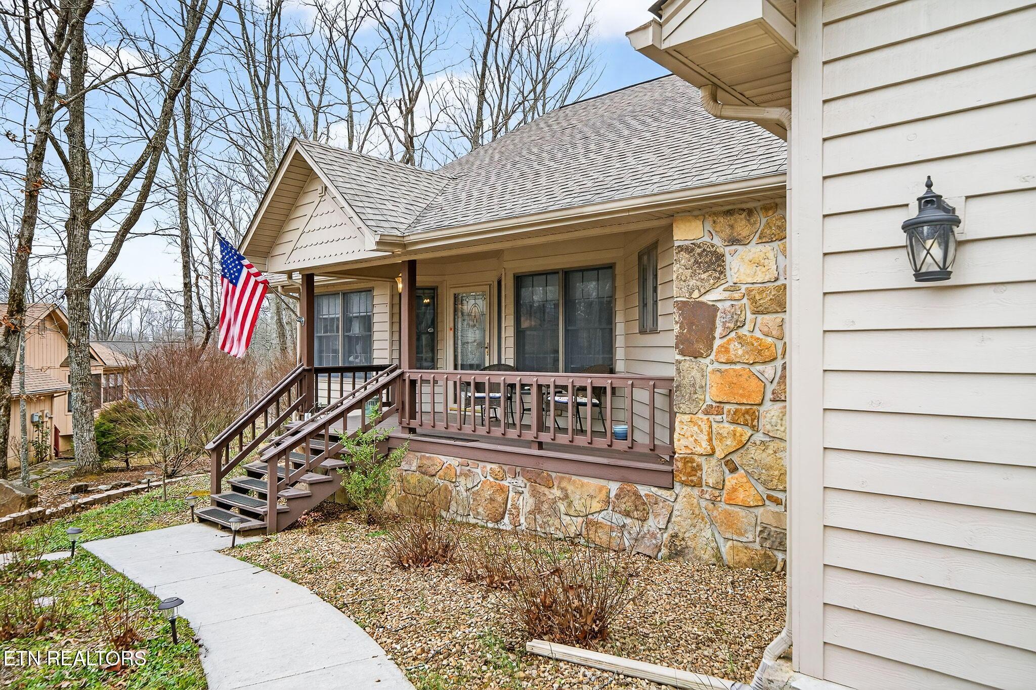 Image 4: 20-web-or-mls-29 Overlook Ter FFG_092_TN