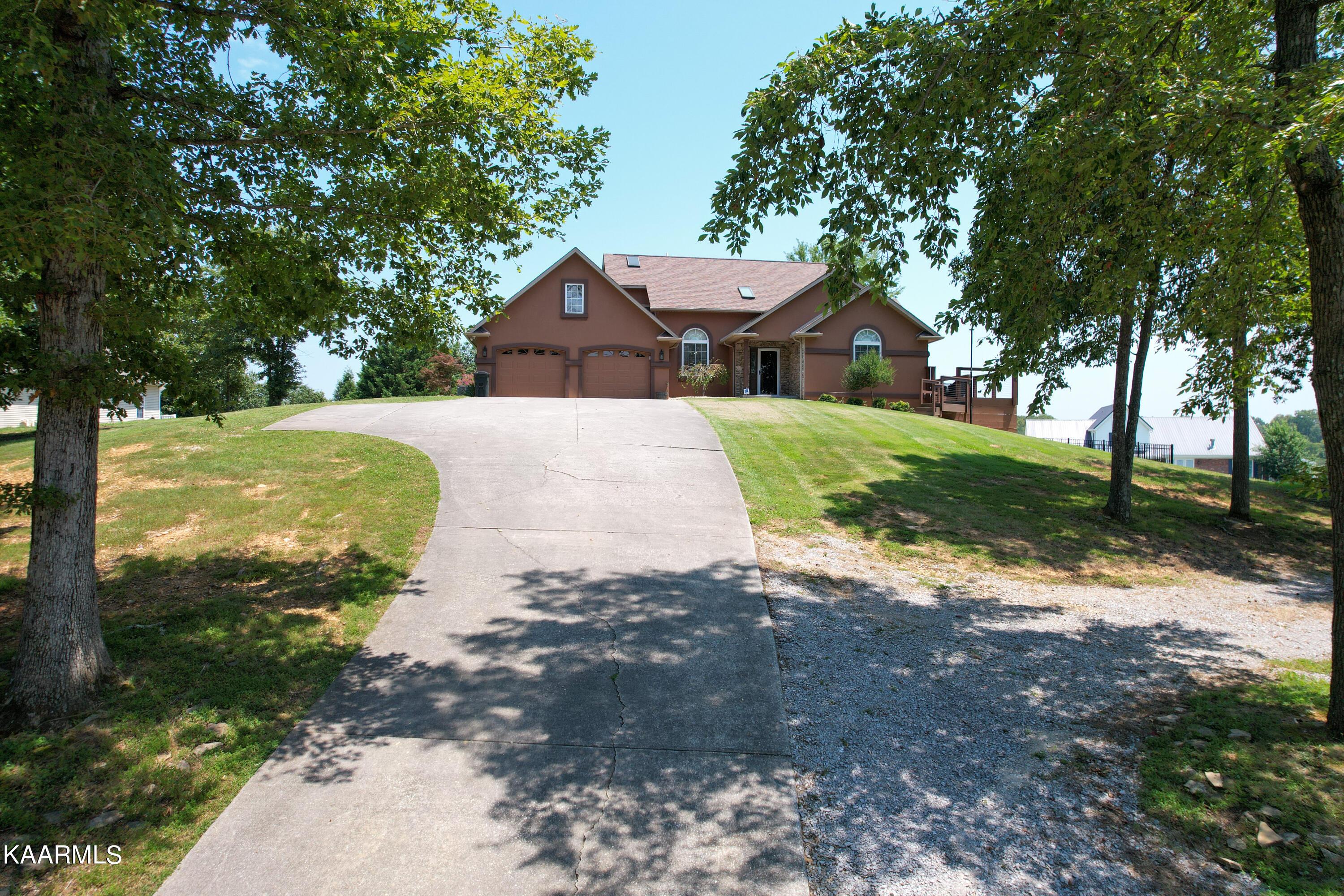 595 Bonne Vista Drive, Baneberry, TN lhrmls01739102