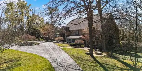 3509 Blow Drive