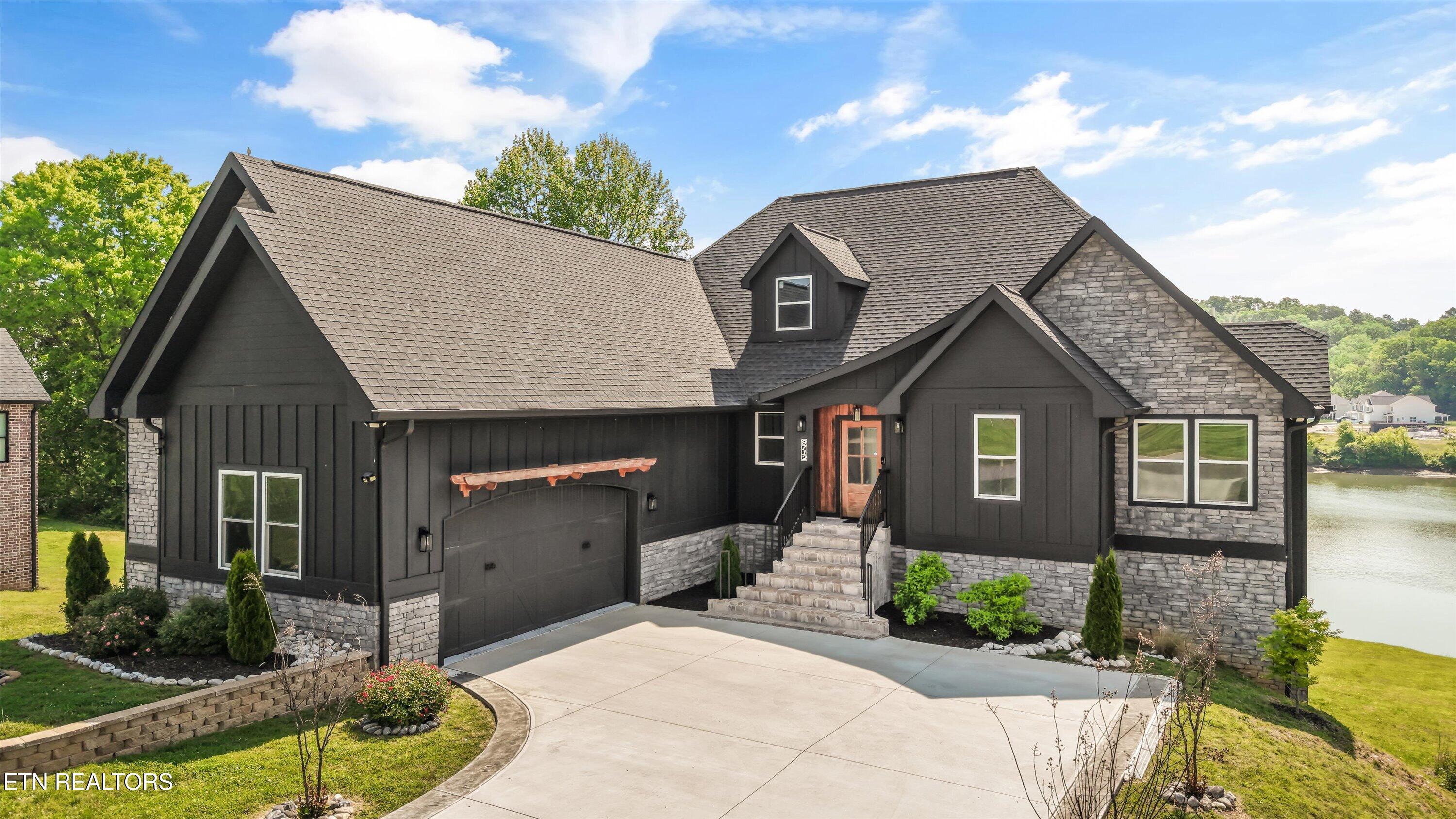 Image 3: 03-9712 Tranquility Ln 01