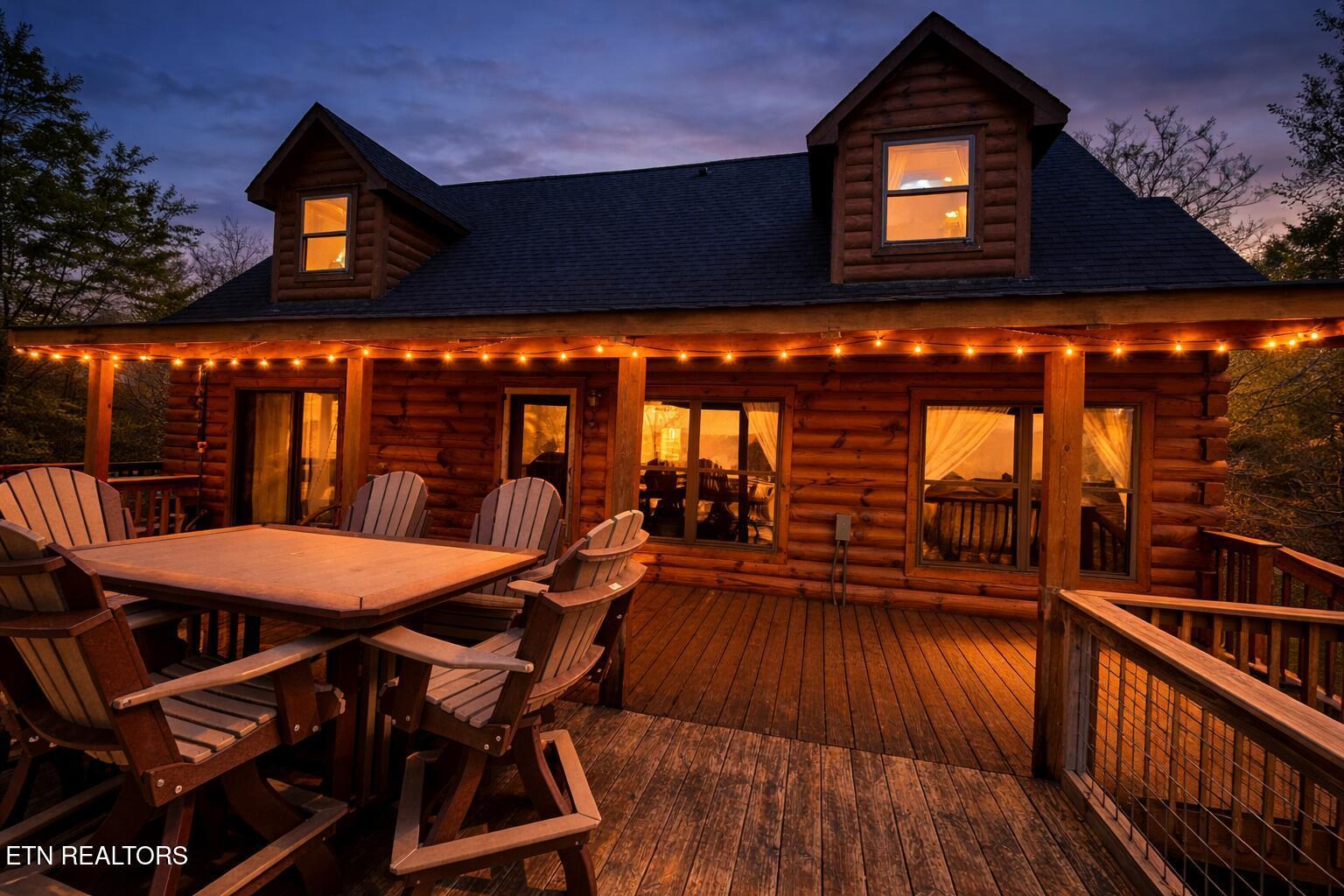 Image 3: Front in Evening